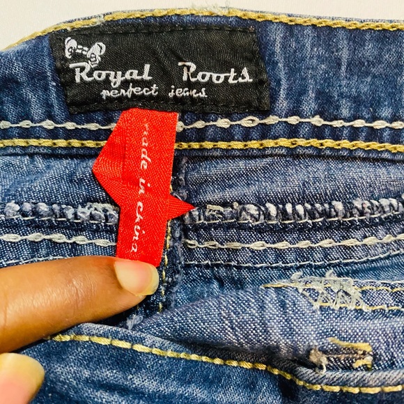 2/$30 Royal Roots Jeans - Picture 4 of 6